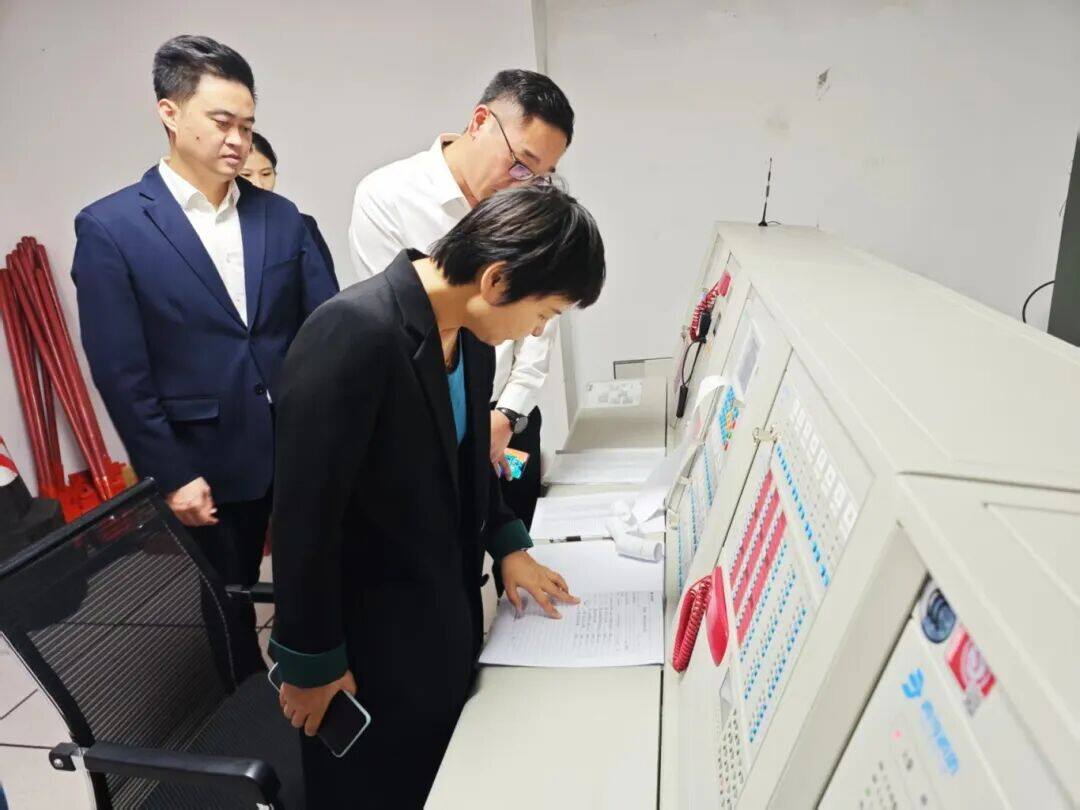 筑牢安全防线 | 小说狂人
组织开展国庆、中秋节前安全检查工作