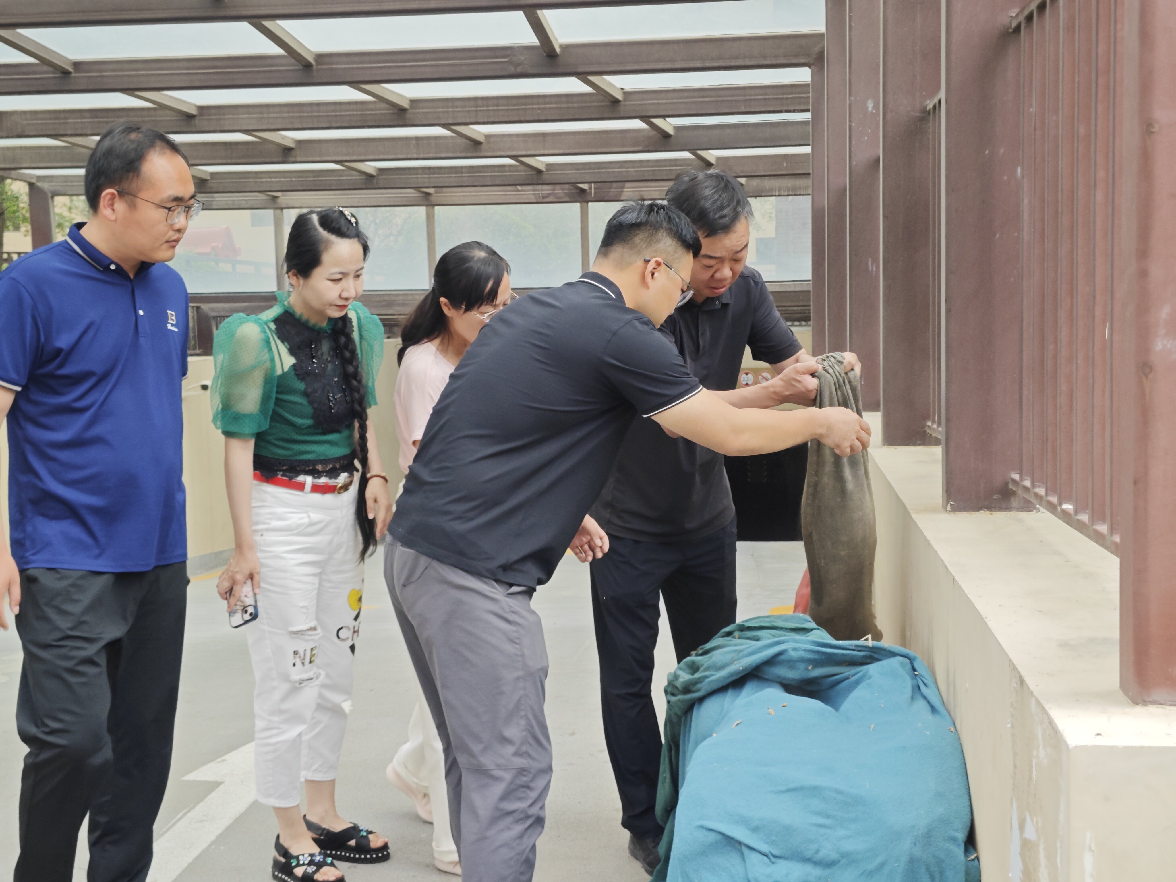 小说狂人
公租房运营公司开展节前安全隐患排查工作 小说狂人
公租房运营公司开展节前安全隐患排查工作