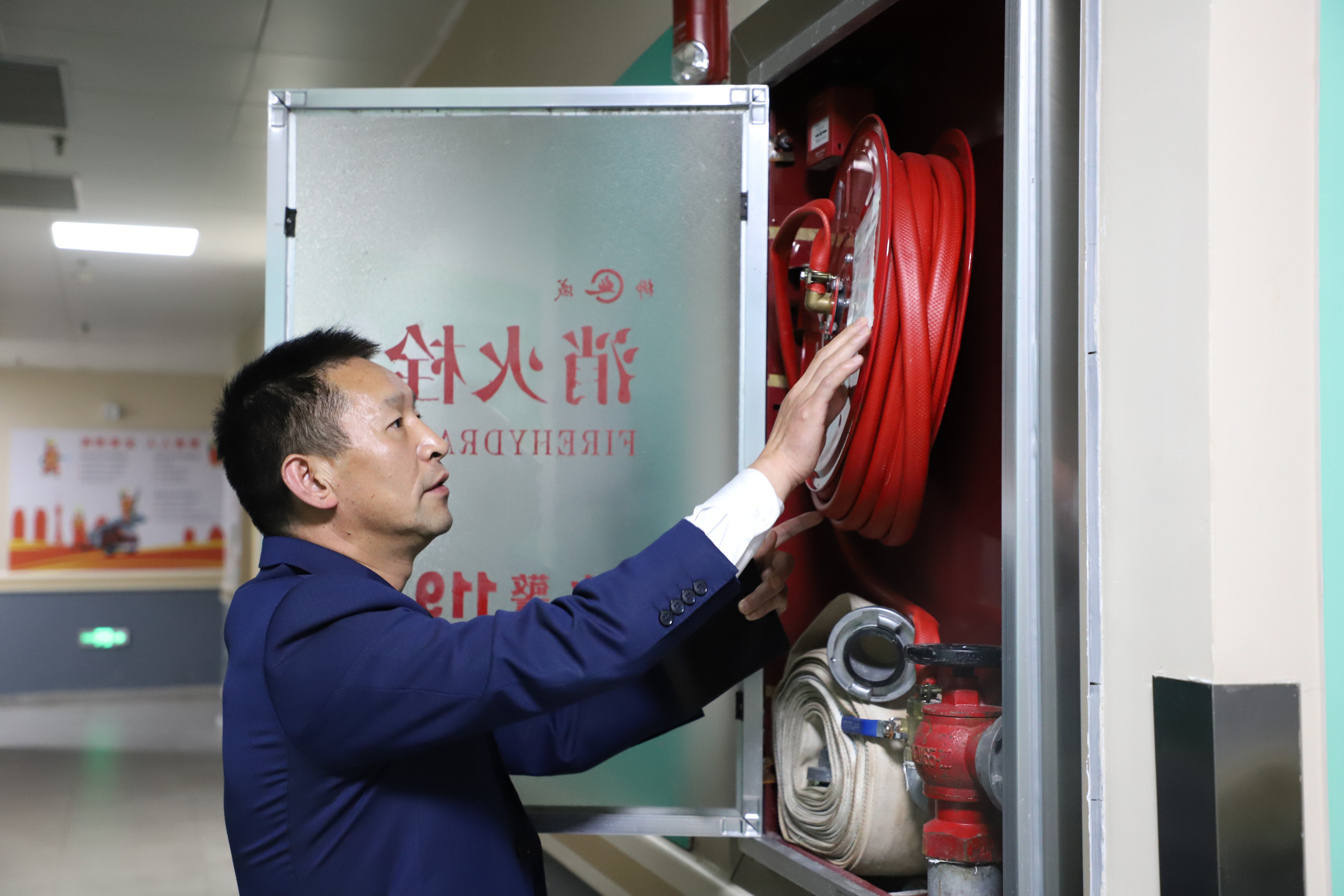 筑牢安全防线|小说狂人
开展端午节前安全检查工作 筑牢安全防线|小说狂人
开展端午节前安全检查工作